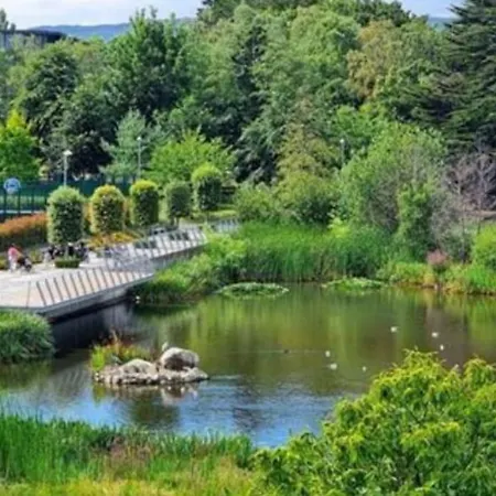 Beach Gem 5 Adult Spaces Plus Child 公寓 *